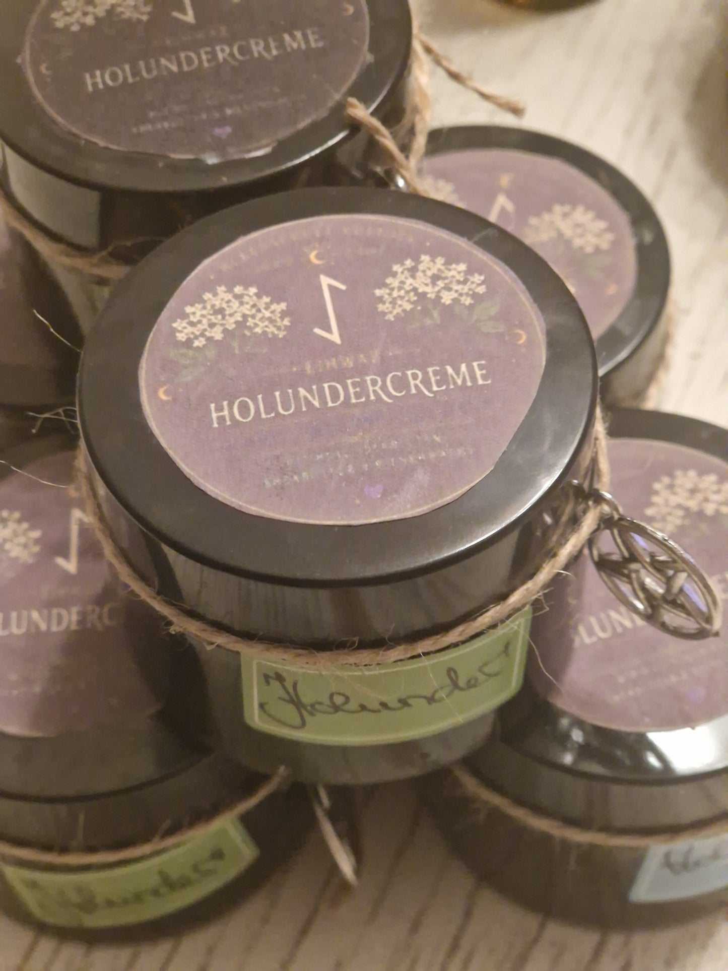 🖤 Holundercreme – Schutz, Wandel & Ahnenkraft 🖤